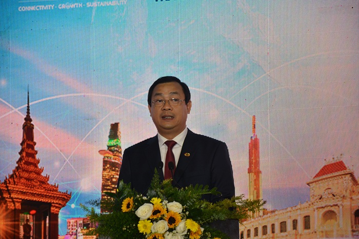 Cục trưởng Cục Du lịch Quốc gia Việt Nam Nguyễn Trùng Khánh phát biểu tại Diễn đàn. (ảnh: Trần Lợi)